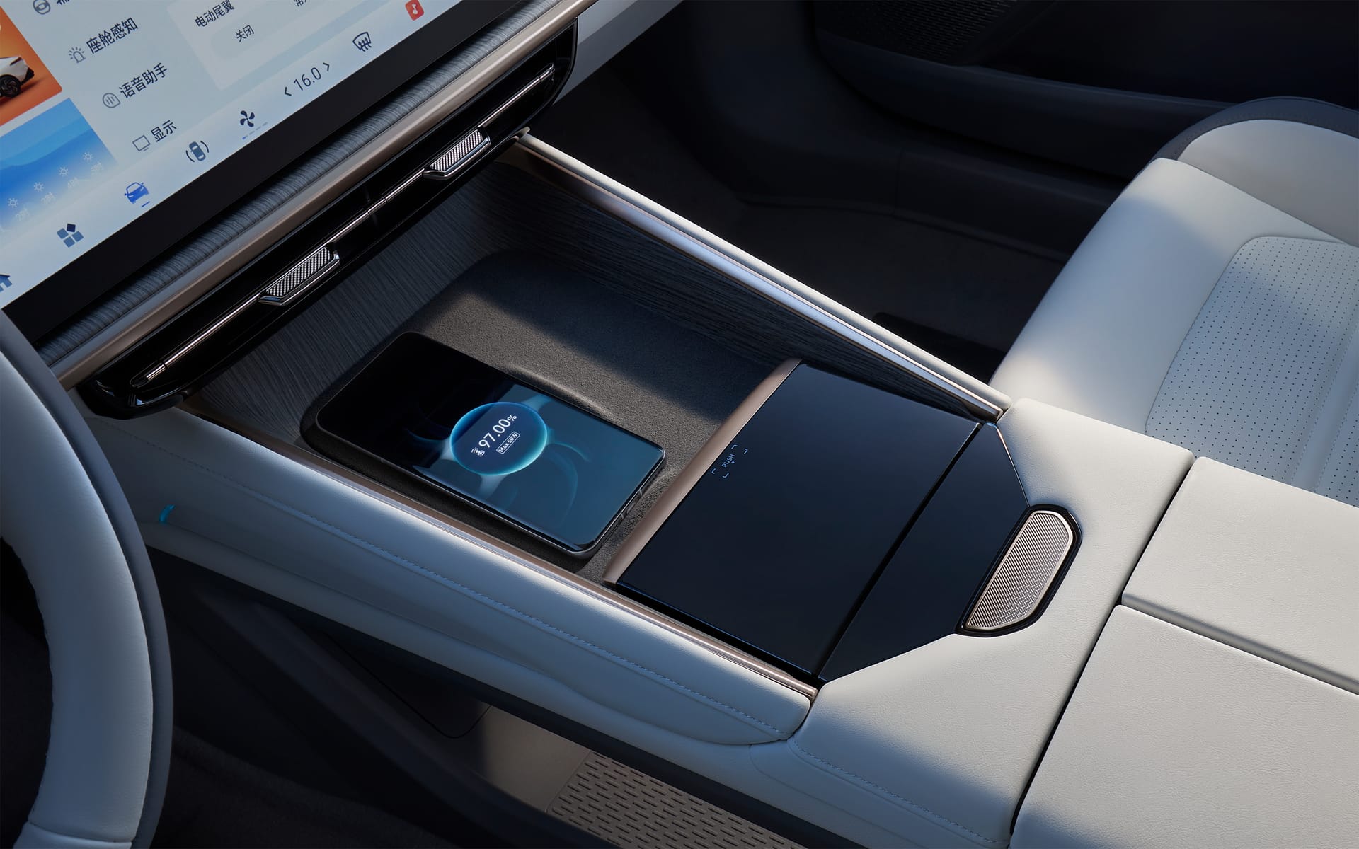 Dongfeng 007 interior 3