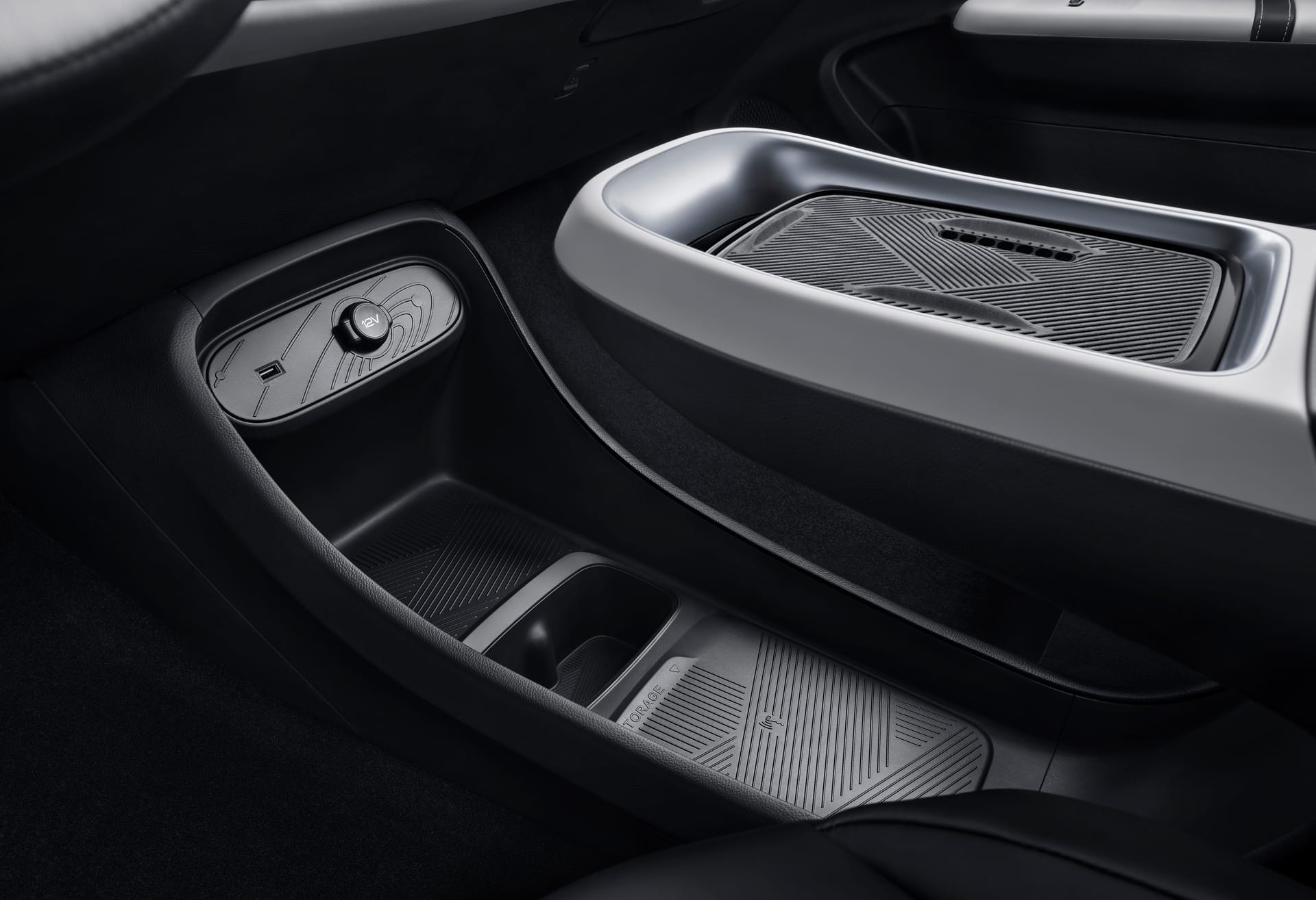 Dongfeng BOX interior 4