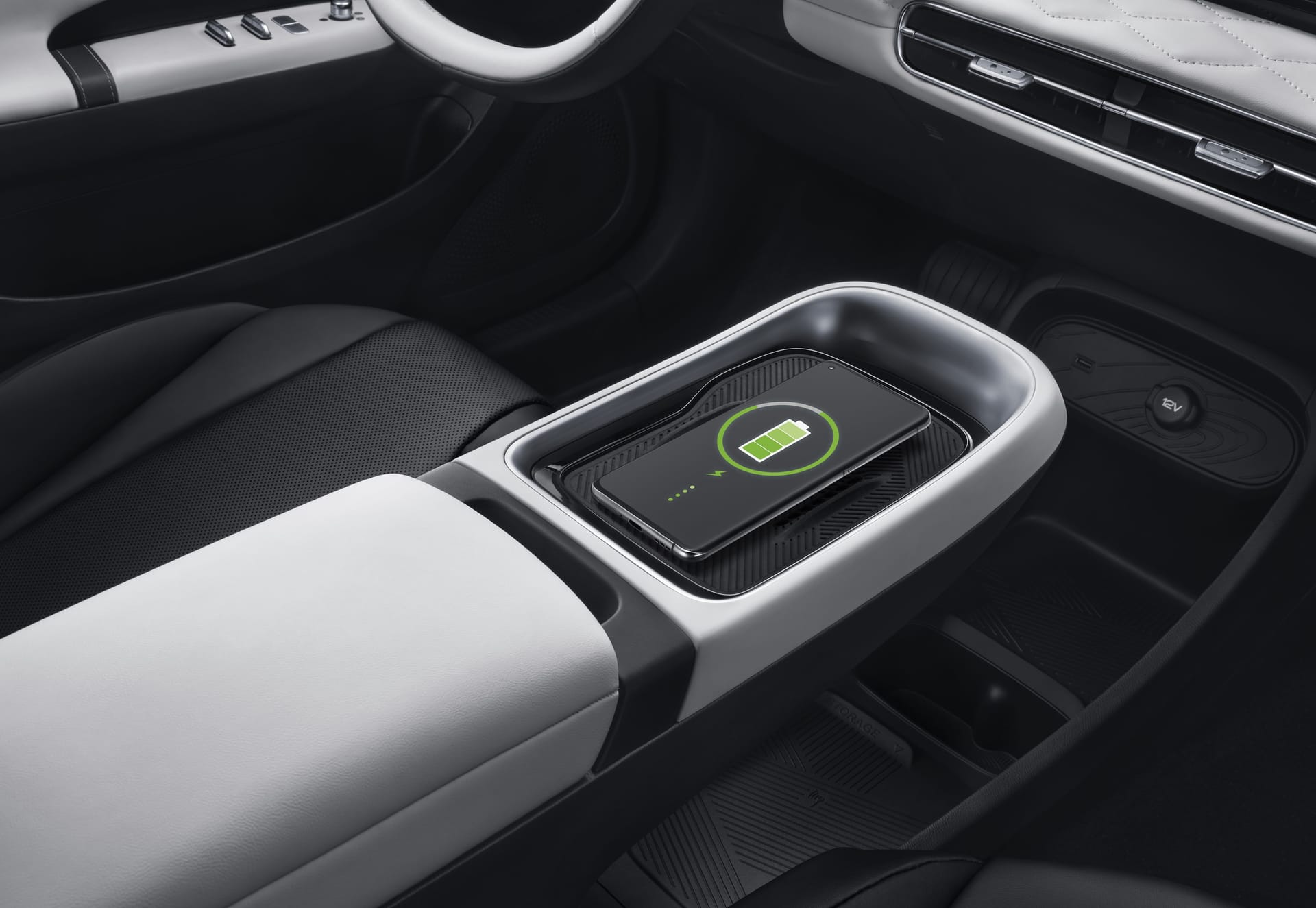 Dongfeng BOX interior 3